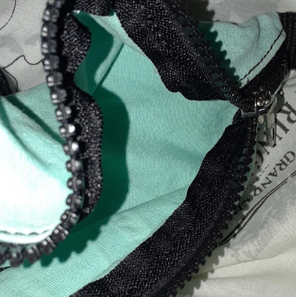 Pink Spring Break Fannypack/belt bag (Mint Color) - Picture 3 of 3